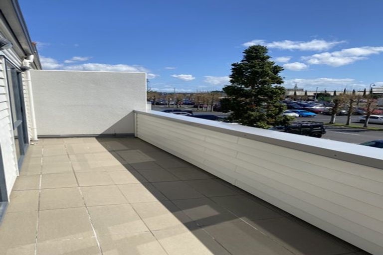 Photo of property in 37/21 Armoy Drive, East Tamaki, Auckland, 2016