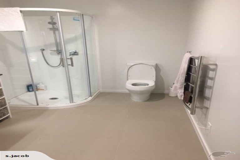 Photo of property in 20 Defender Crescent, Beachlands, Auckland, 2018