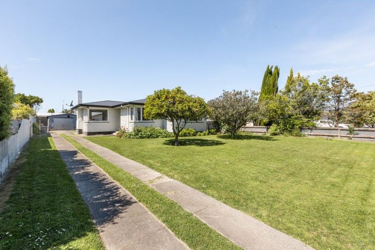 Photo of property in 16 Hitchings Avenue, Onekawa, Napier, 4110