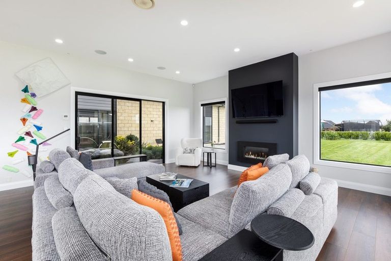 Photo of property in 8 Baxter Michael Crescent, Cambridge, 3434