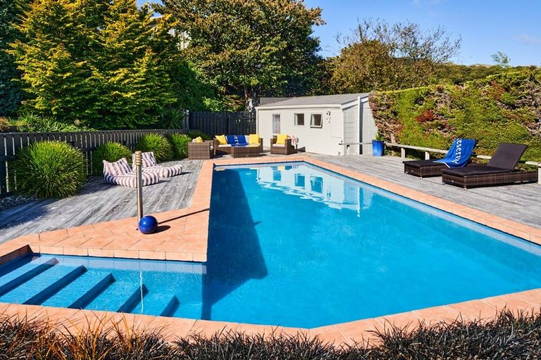 Photo of property in 16 Grange Park Avenue, Raumati South, Paraparaumu, 5032