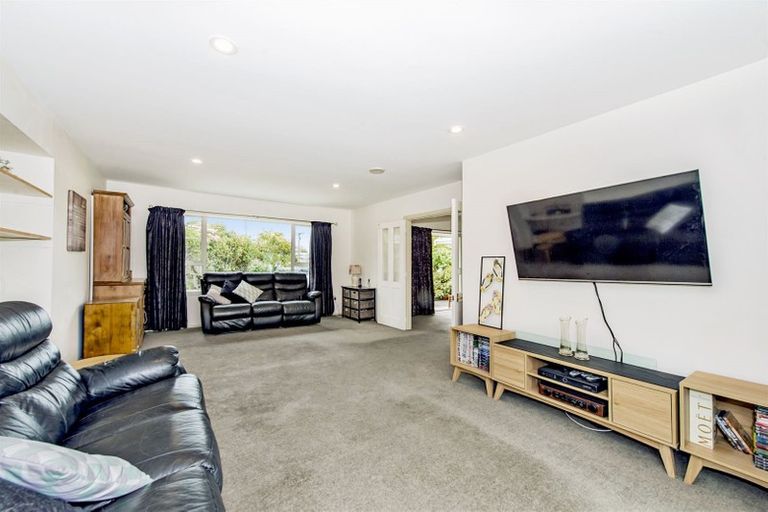 Photo of property in 10 Greta Place, Hoon Hay, Christchurch, 8025