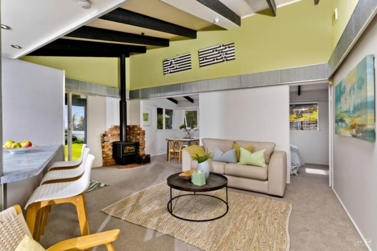 Photo of property in 80 Wishart Road, Helensville, 0875