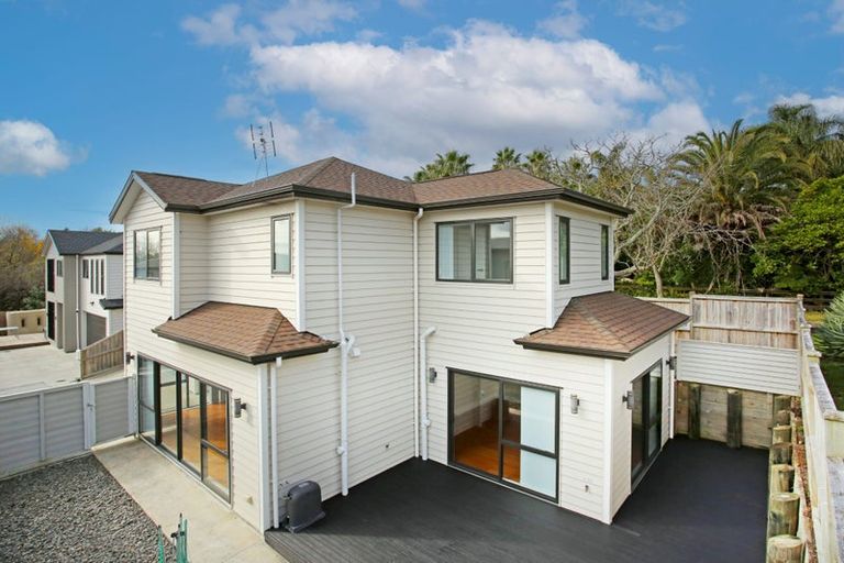 Photo of property in 21 Francesco Drive, Karaka, Papakura, 2113