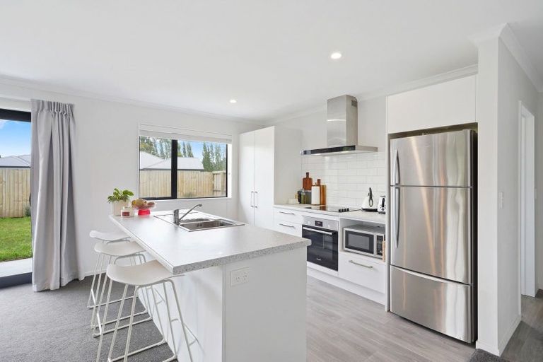 Photo of property in 6 Cleaver Street, Woodend, 7610