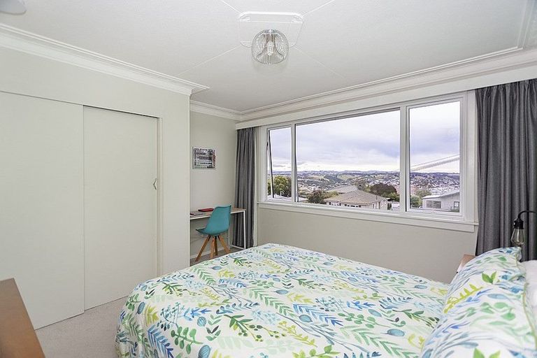 Photo of property in 12 Selwyn Street, South Hill, Oamaru, 9400