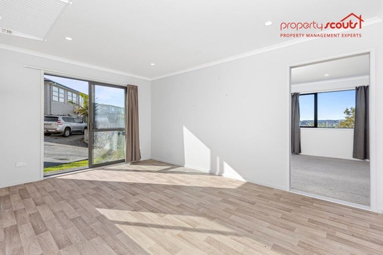 Photo of property in 76 Maire Road, Orewa, 0931