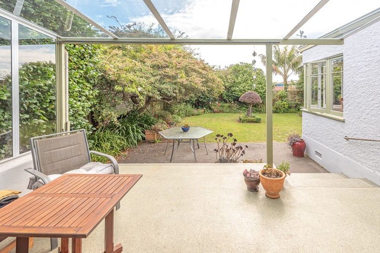 Photo of property in 4 College Street, Whanganui, 4500