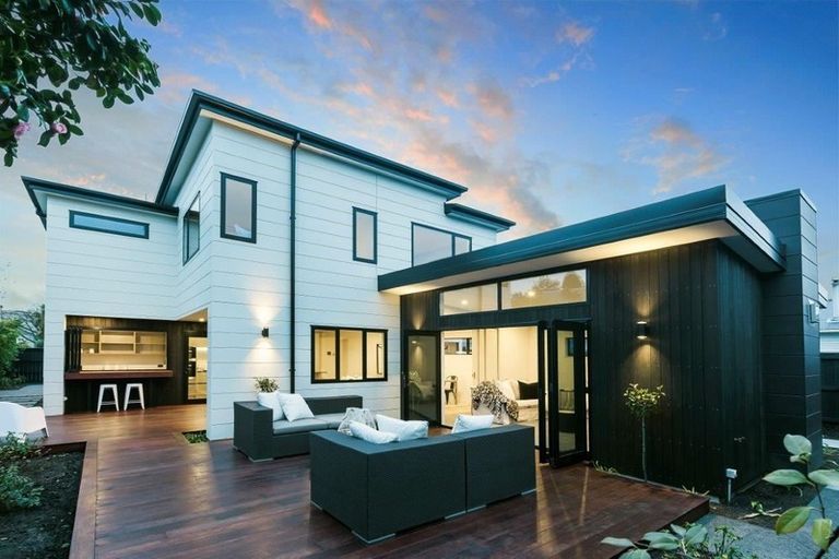 Photo of property in 45 Harakeke Street, Riccarton, Christchurch, 8011