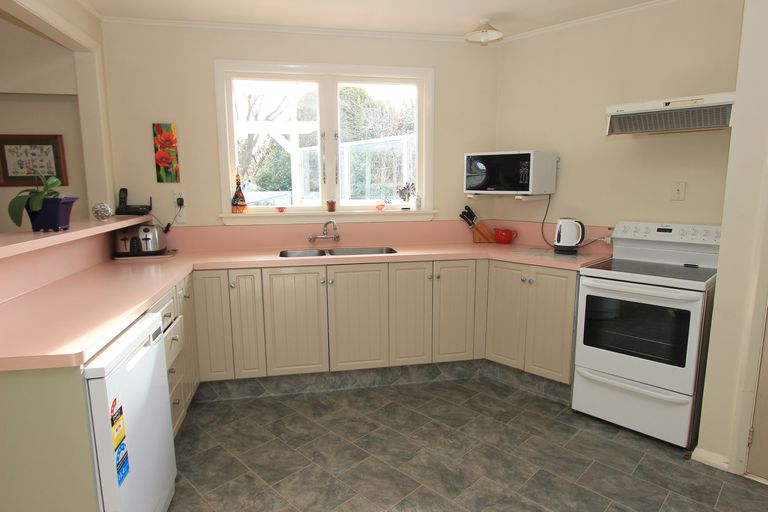 Photo of property in 11 Litchfield Street, Redwoodtown, Blenheim, 7201