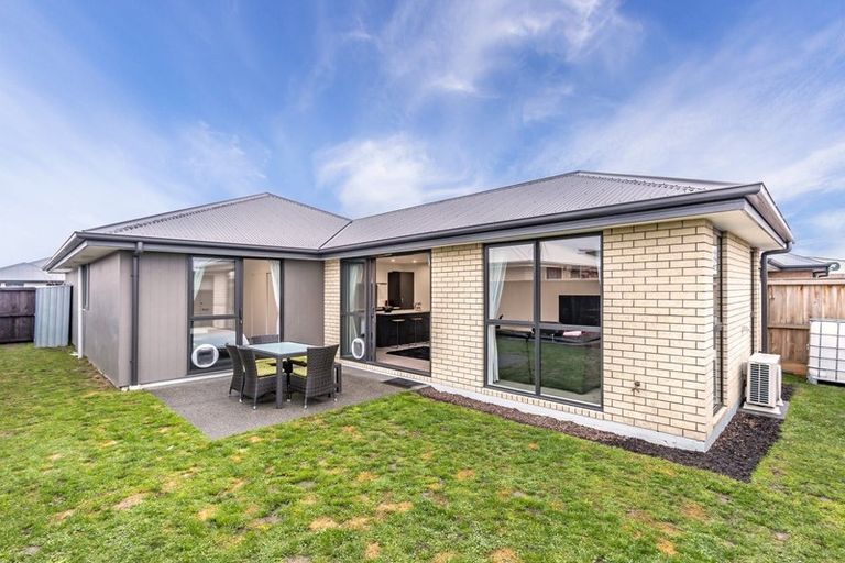 Photo of property in 22 Vildebeest Street, Halswell, Christchurch, 8025