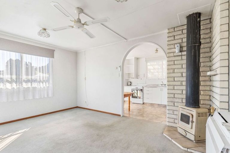 Photo of property in 38 Saint Catherine Street, Kaitangata, 9210