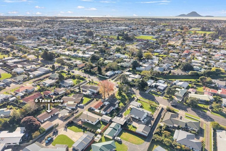 Photo of property in 6 Tane Lane, Whakatane, 3120