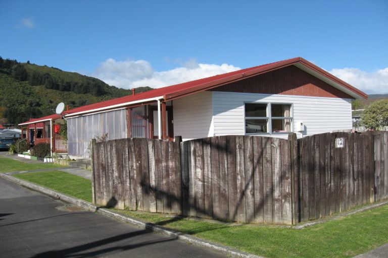 Photo of property in 1/12 Wellington Road, Wainuiomata, Lower Hutt, 5014