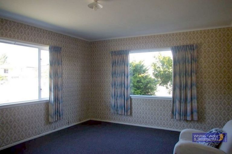 Photo of property in 54 Division Street, Riccarton, Christchurch, 8041