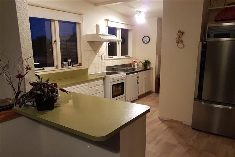 Photo of property in 1195 Papamoa Beach Road, Papamoa Beach, Papamoa, 3118