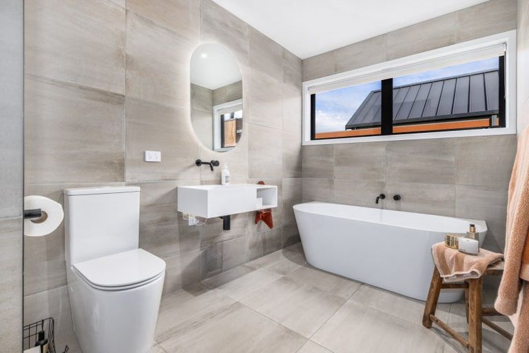 Photo of property in 24 Phoenix Palms Grove, Levin, 5510