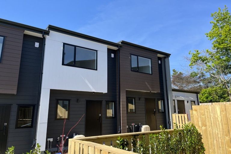 Photo of property in 17/241 Don Buck Road, Massey, Auckland, 0614