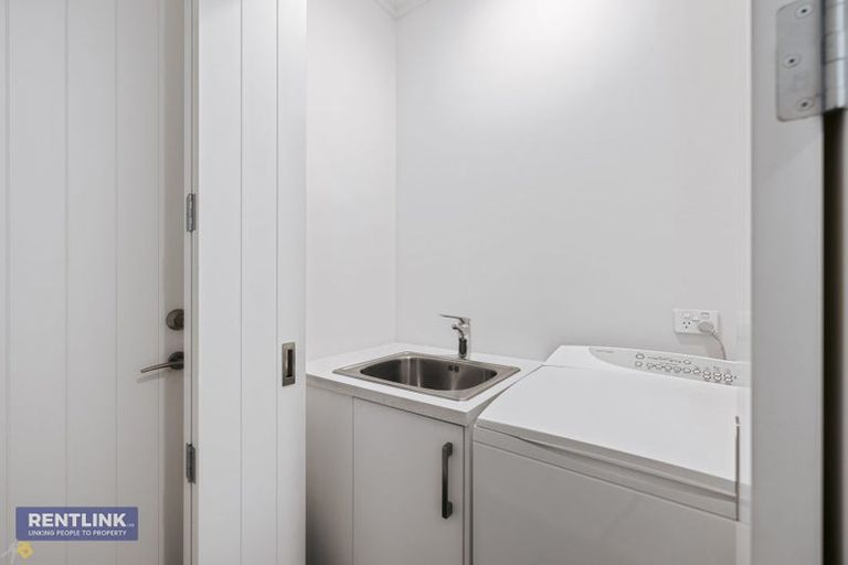 Photo of property in 6 Otira Close, Papamoa Beach, Papamoa, 3118