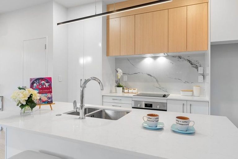 Photo of property in 33 Whautapu Court, Avondale, 1026