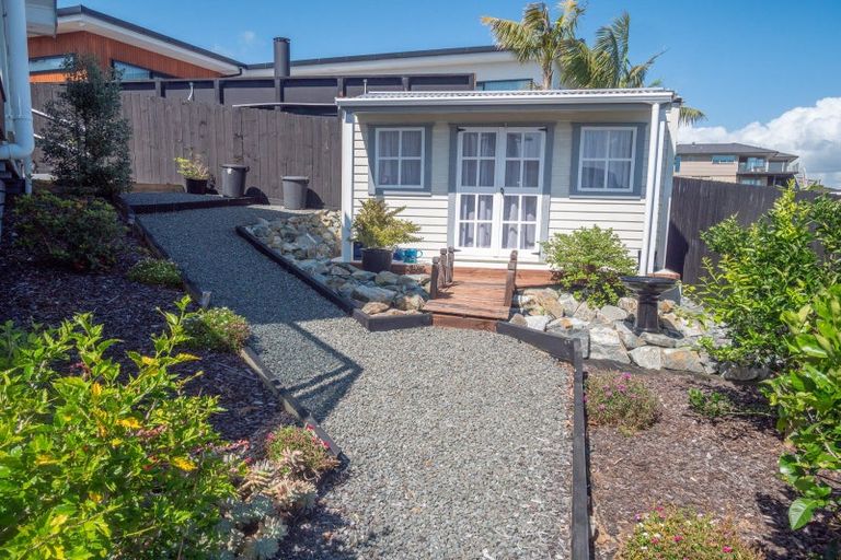 Photo of property in 11 Midgard Road, Coopers Beach, 0420