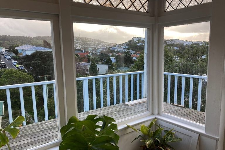 Photo of property in 7 Crawford Road, Kilbirnie, Wellington, 6022