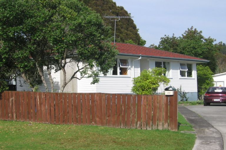 Photo of property in 22 Castleford Street, Green Bay, Auckland, 0604