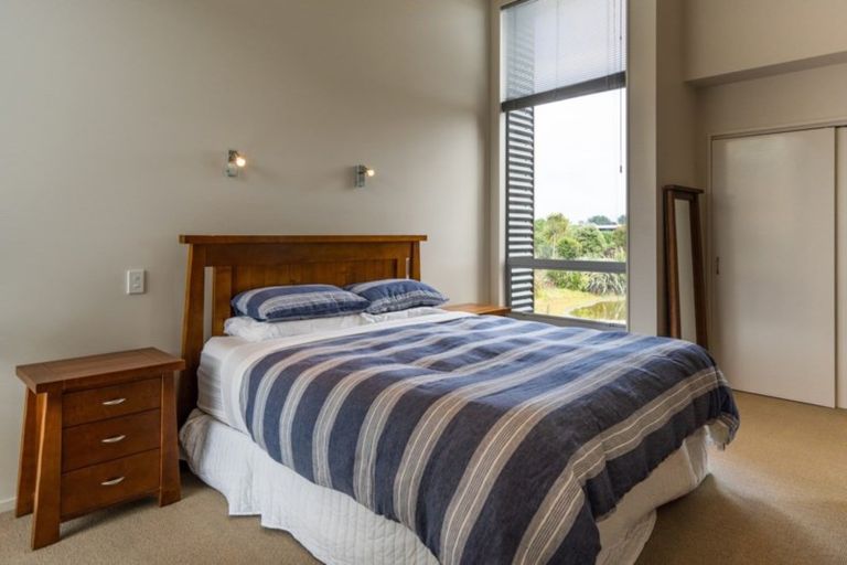 Photo of property in 40 Raukawa Road, Peka Peka, Waikanae, 5391