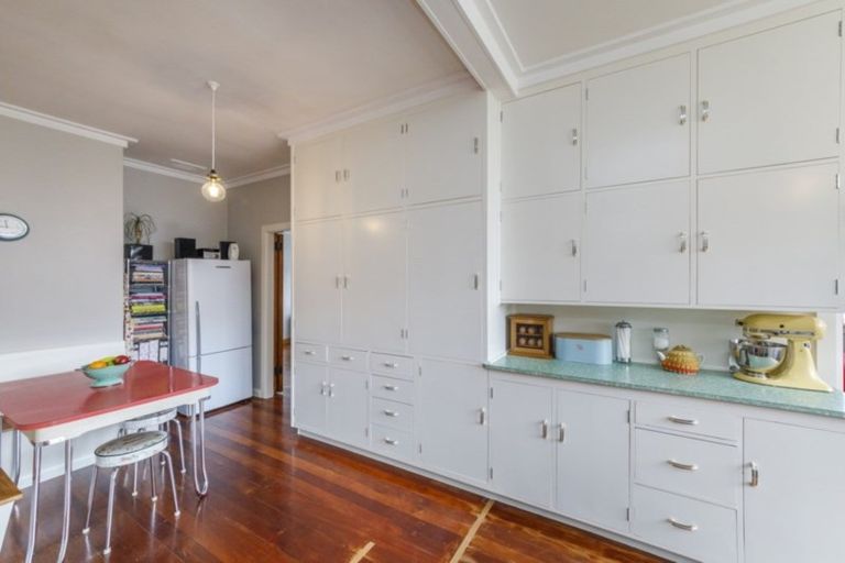 Photo of property in 536 Church Street, Terrace End, Palmerston North, 4410