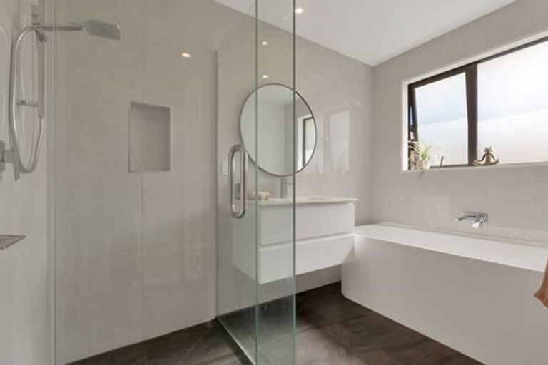 Photo of property in 38 Te Hurunui Drive, Pegasus, 7612