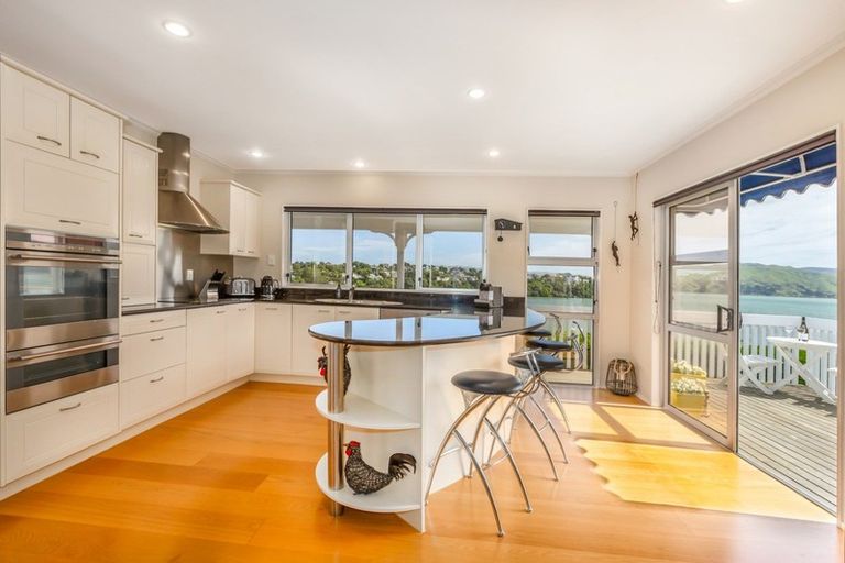 Photo of property in 15 Bosun Terrace, Whitby, Porirua, 5024