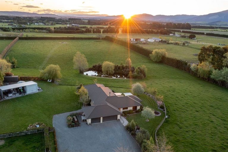 Photo of property in 797 Loburn Whiterock Road, Loburn, Rangiora, 7472