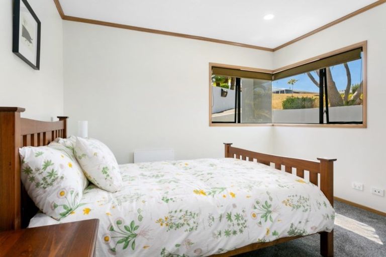 Photo of property in 16 Rhodes Fall, Rangatira Park, Taupo, 3330