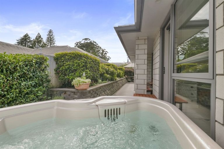 Photo of property in 14 Saltwood Lane, Bethlehem, Tauranga, 3110