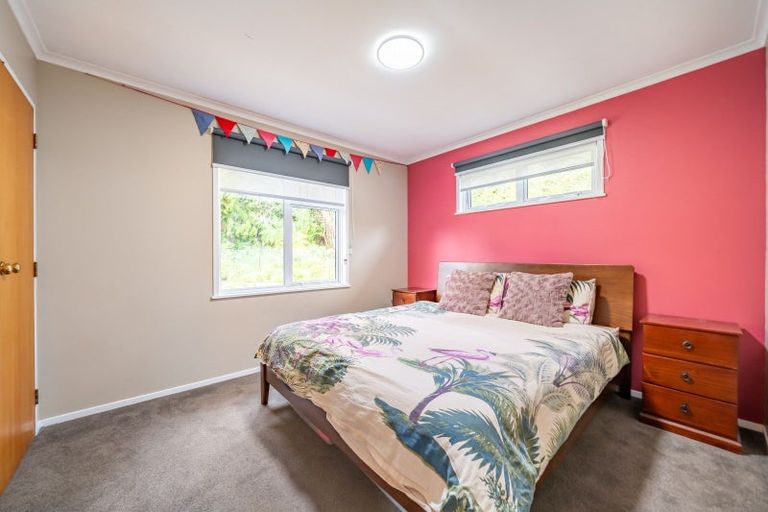 Photo of property in 473 Stokes Valley Road, Stokes Valley, Lower Hutt, 5019