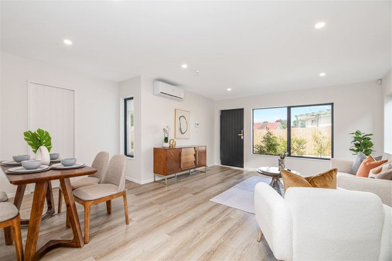 Photo of property in 76b Borich Road, Sunnyvale, Auckland, 0612