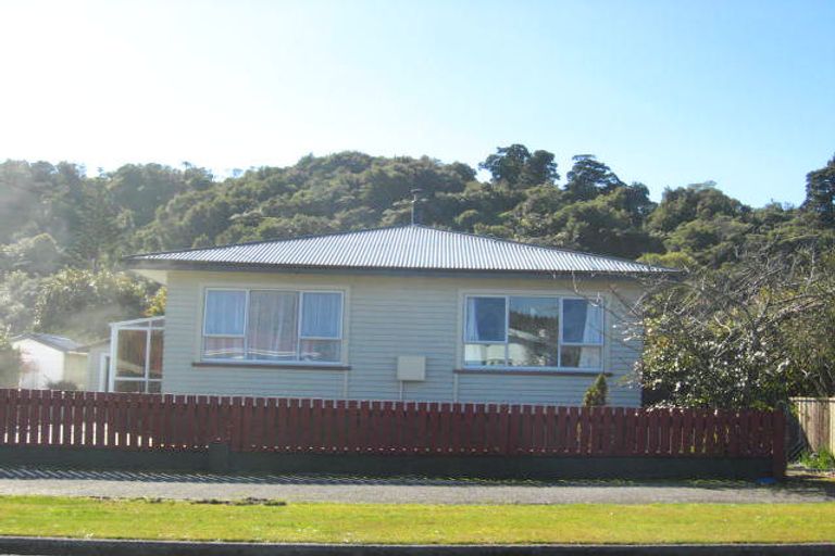 Photo of property in 99 Marsden Road, Greymouth, 7805