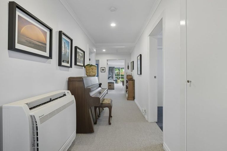 Photo of property in 22 Hargest Crescent, Saint Kilda, Dunedin, 9012