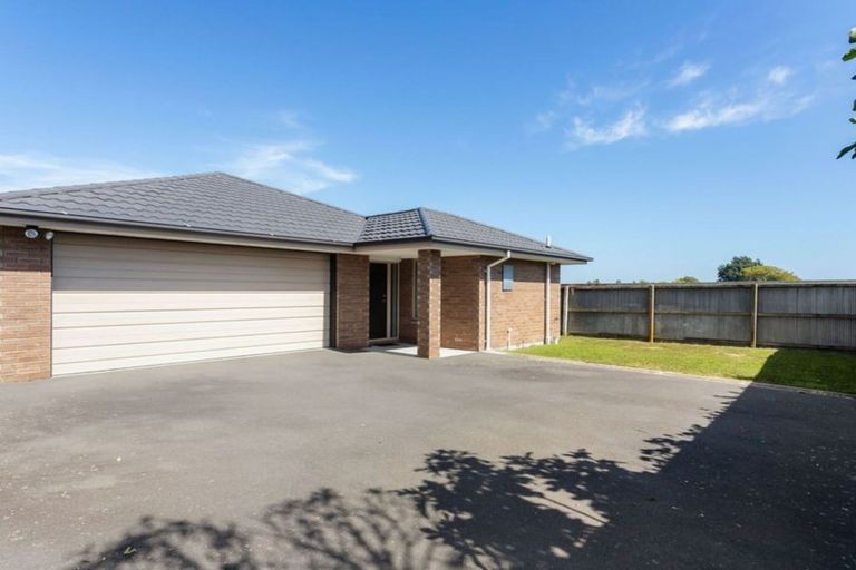 Photo of property in 157a Wainoni Road, Avondale, Christchurch, 8061