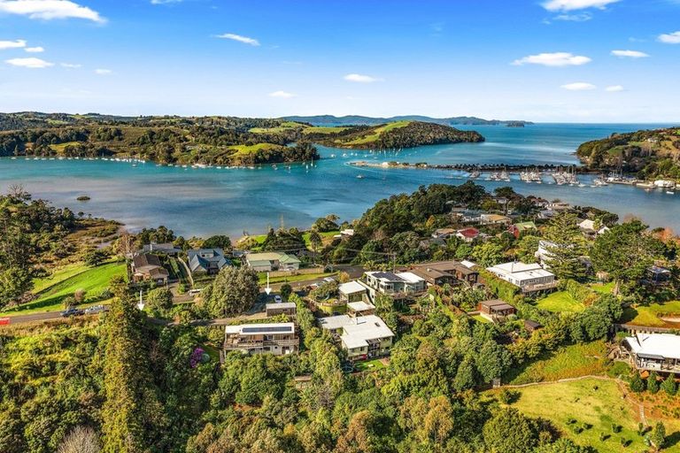 Photo of property in 44 Green Road, Matakana, 0985