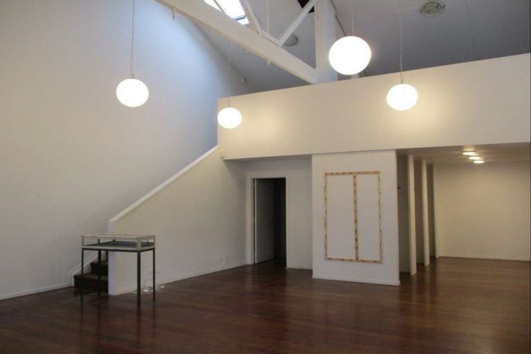 Photo of property in 15 Casabella Court, Northpark, Auckland, 2013