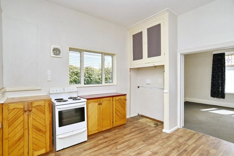 Photo of property in 70 Laurence Street, Waltham, Christchurch, 8023