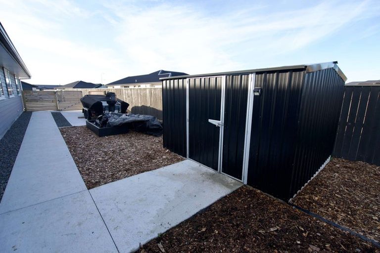 Photo of property in 27 George Street, Bulls, 4818