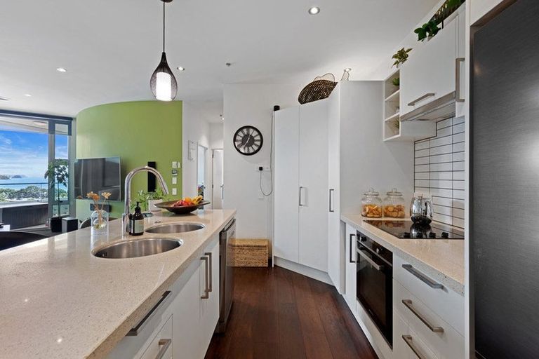 Photo of property in 702/11 Tamariki Avenue, Orewa, 0931