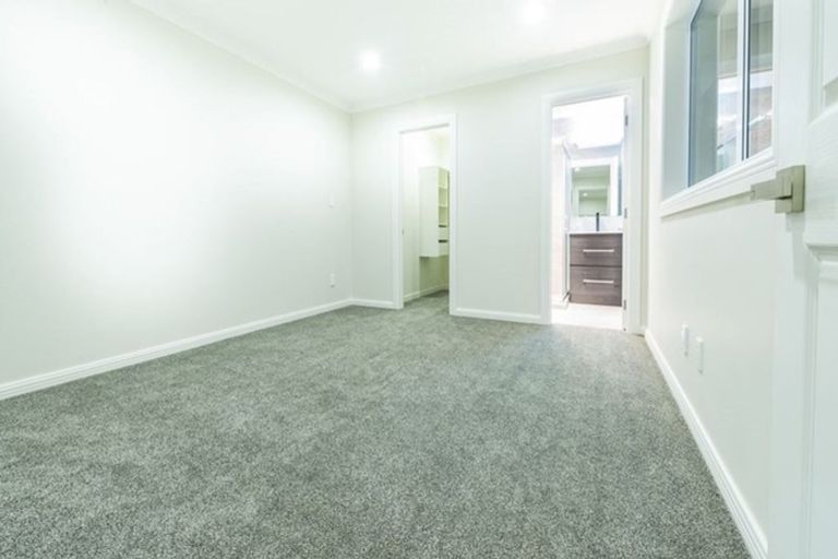 Photo of property in 16 Quattro Avenue, Flat Bush, Auckland, 2019