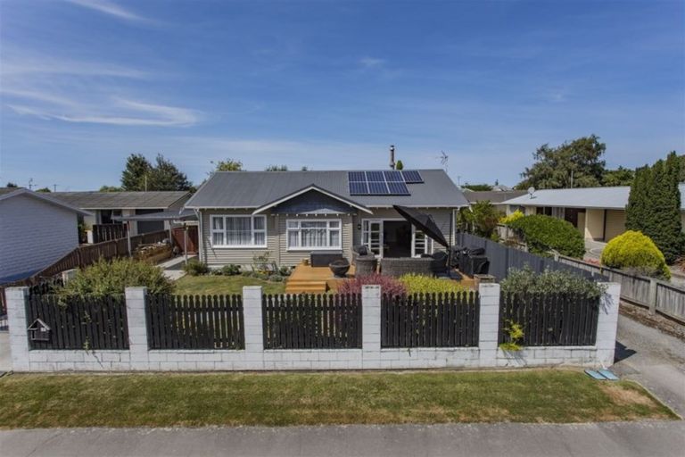 Photo of property in 22 Willock Street, Kaiapoi, 7630