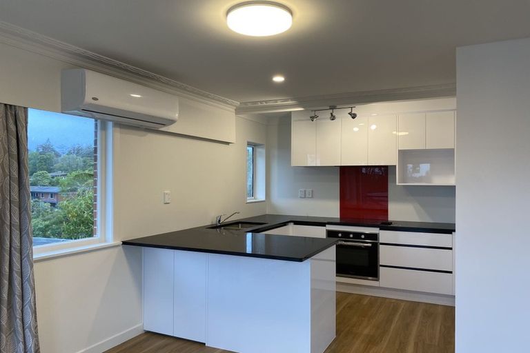 Photo of property in 1/15 Kayeleen Place, Cockle Bay, Auckland, 2014