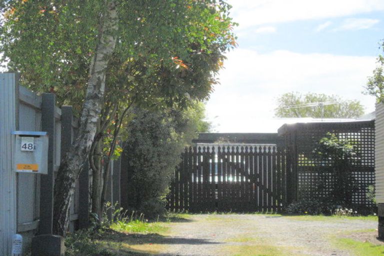 Photo of property in 48a Woodend Road, Woodend, 7610