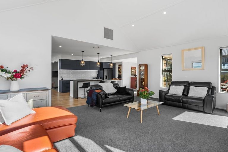 Photo of property in 32 Carnaveron Drive, Lincoln, 7608