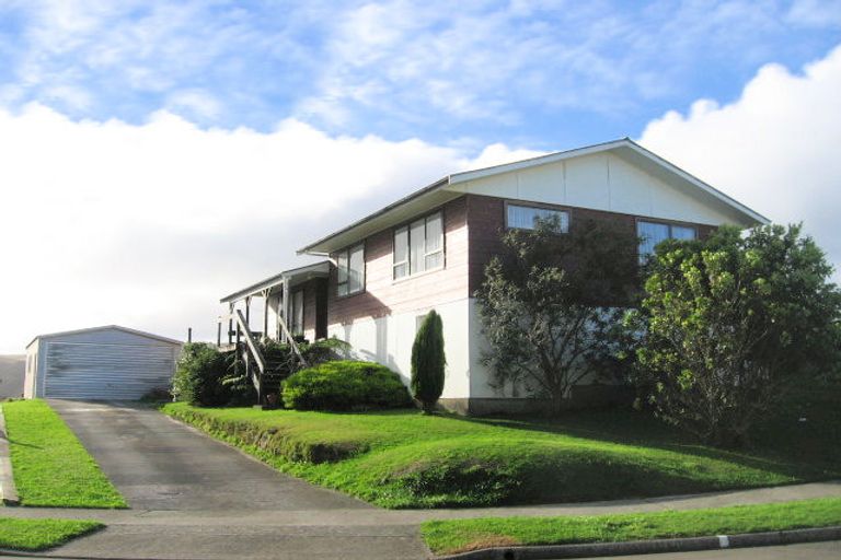 Photo of property in 24 Outram Grove, Kelson, Lower Hutt, 5010